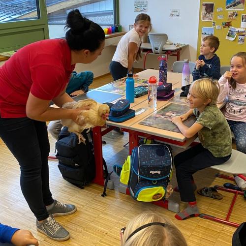 Bäuerinnen an Schule 2