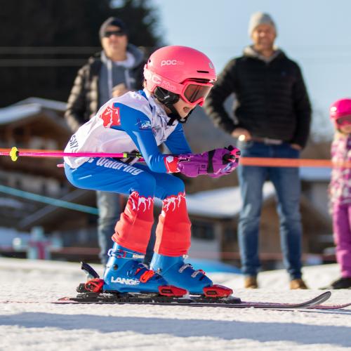 Schülerschitag 2025 - RennläuferIn Foto 1