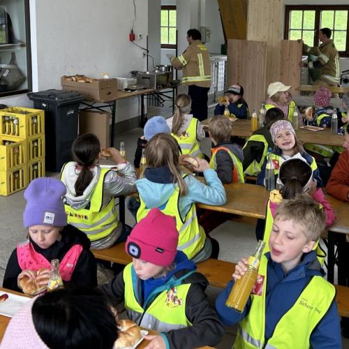 ein Vormittag bei der Feuerwehr 6