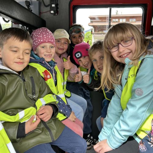 ein Vormittag bei der Feuerwehr 13