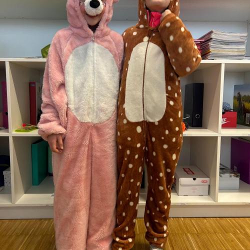 Faschingstreiben in der Schule Foto 4