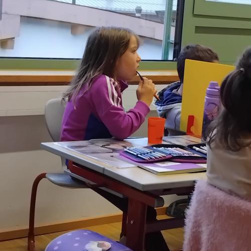Foto 1 AVOMED Zähneputzen 1. Klasse