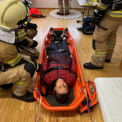 Rettung eines Schwerverletzten Foto 1