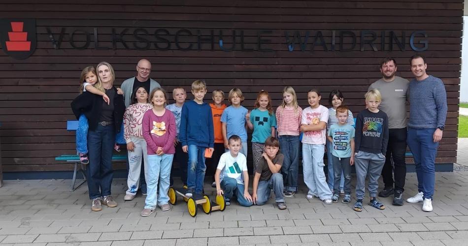 Foto mit Kindern aus der schulischen Nachmittagsbetreuung, 7. Oktober26